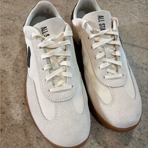 Converse Cream and Black Athletic Shoes